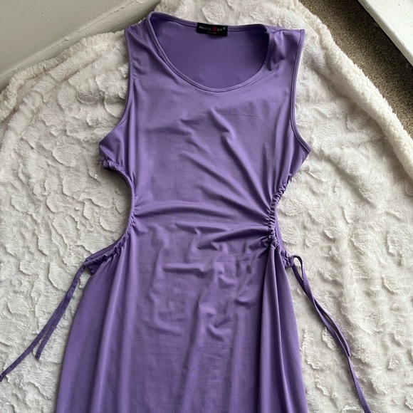 None Dresses & Skirts - Sleeveless Women’s Size 1X Purple Lavender cutout Side-Tie Midi Long Dress